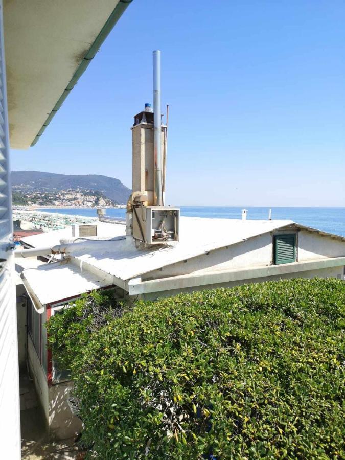 Appartement Giardino Sul Mare Casa Casoni à Numana Extérieur photo